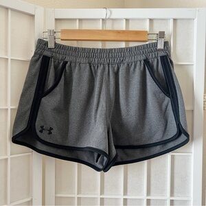 Under Armour Gray Black Casual Shorts Small